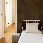 Parisian Flat By Pantheon *