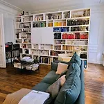 Parisian Flat By Pantheon *