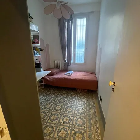 Parisian Flat By Pantheon